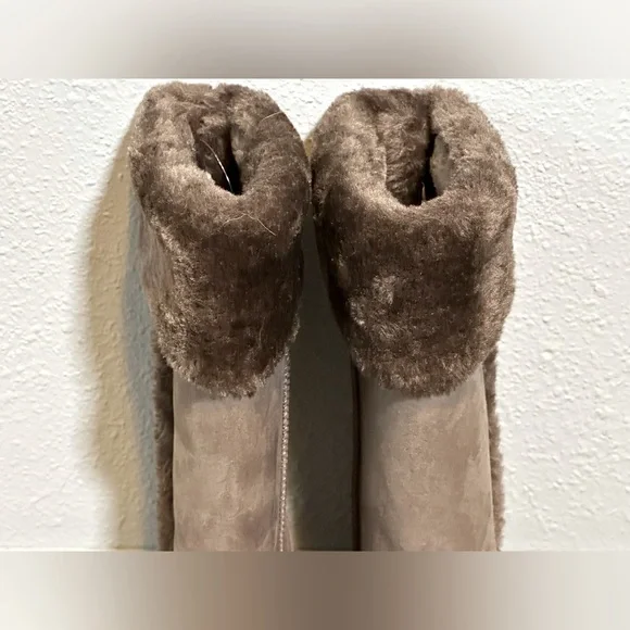 Arizona Women’s Brown Truffle Memory Foam Boots Size 8 NWOT Stylish Comfortable - Picture 4 of 14